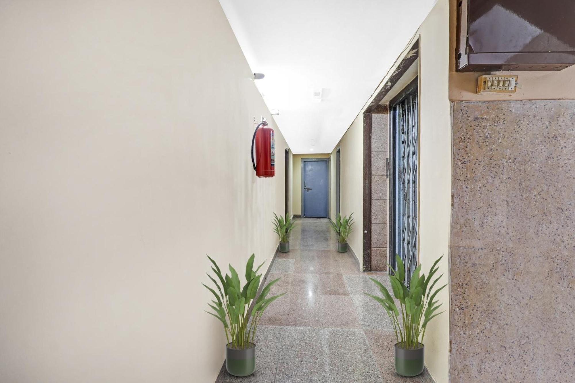 Super Hotel O Rajdoot Near Phoenix Palladium Mumbai Exterior foto